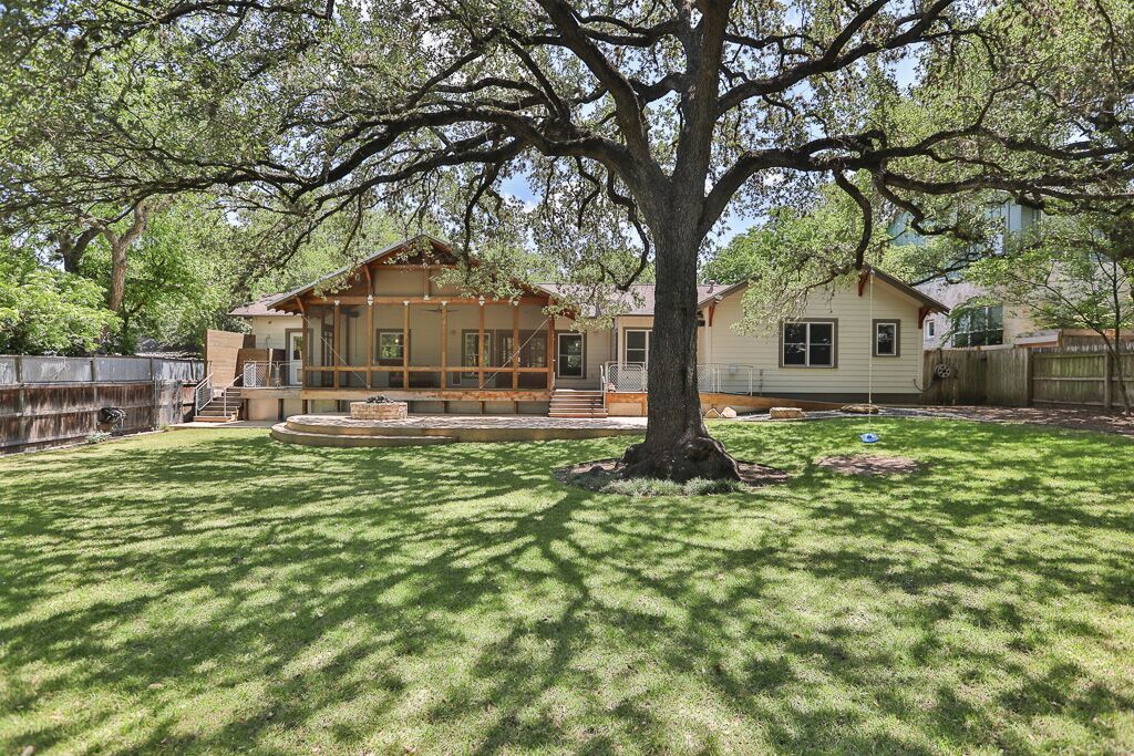 205 Park Lane - Photo 1